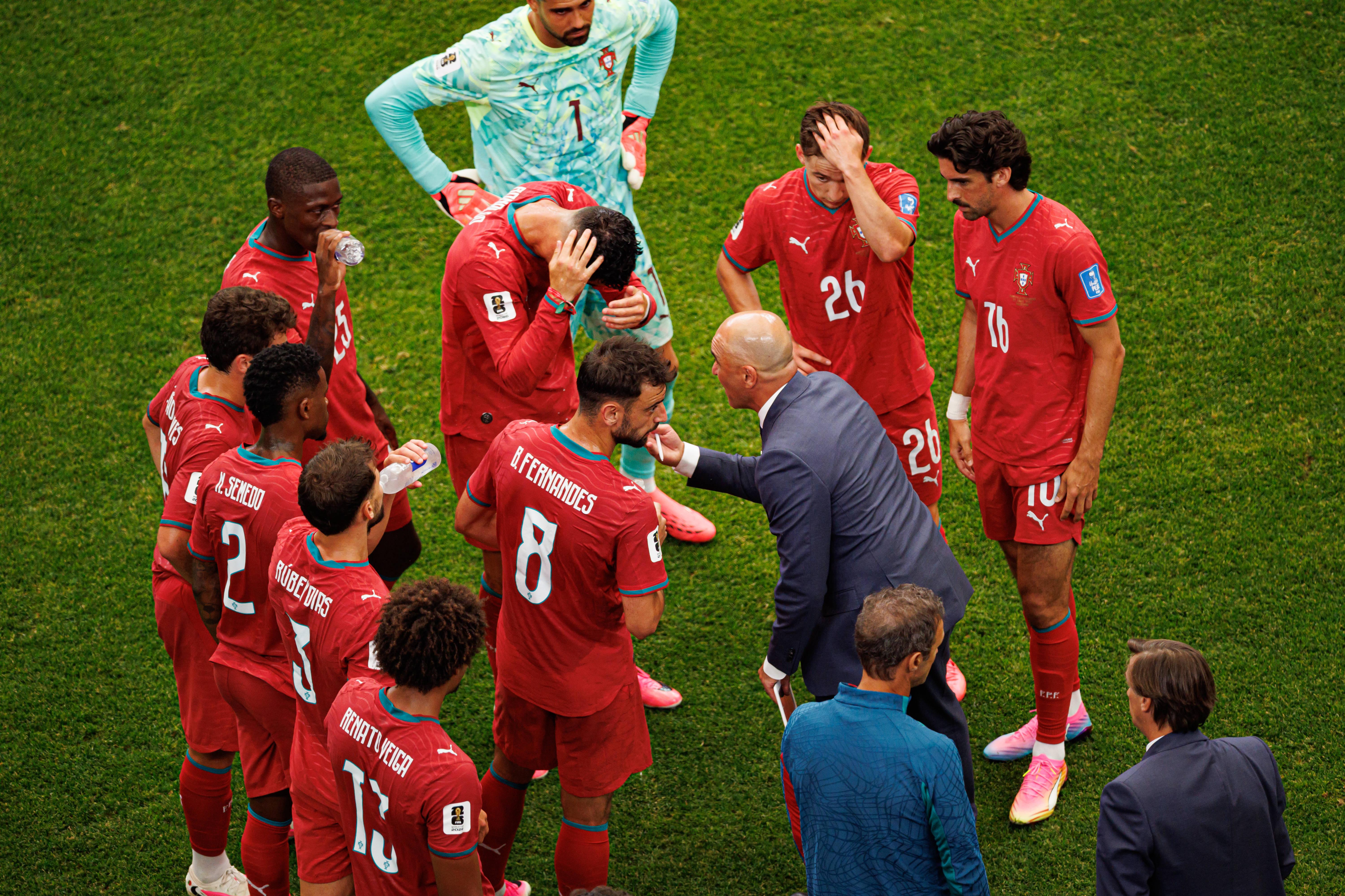 Seleção de Portugal cumpre pausa para hidratação (foto: IMAGO)