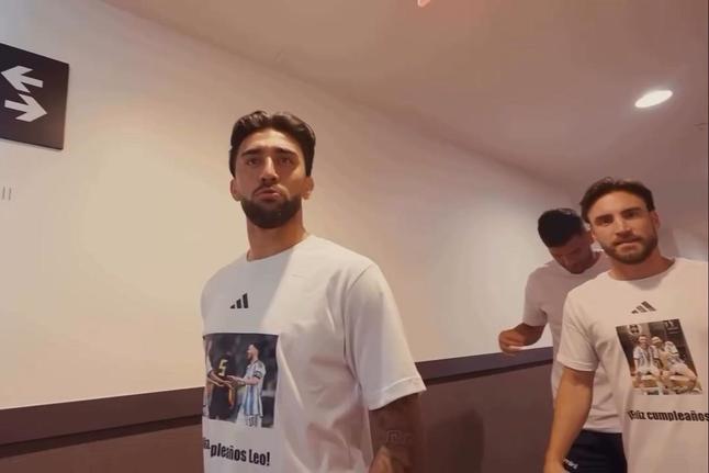 Messi fez anos e foi esta a prenda da seleção argentina (vídeo)