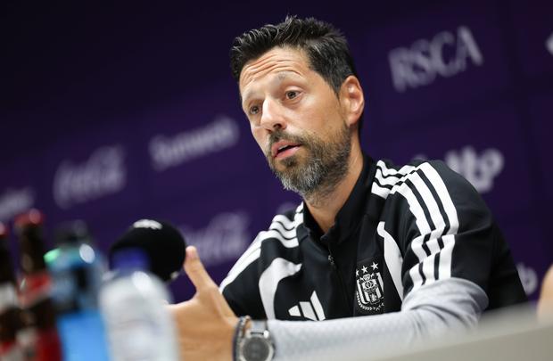 Vítor Bruno apresentado como treinador do Anderlecht