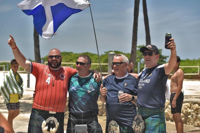 Adeptos escoceses supreendidos por informação partilhada por A BOLA... - Foto: MIGUEL NUNES
