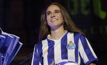 Oficial: Cláudia Lima é a primeira contratação do FC Porto feminino