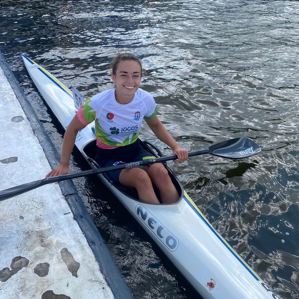 Canoísta Maria Gomes é campeã europeia júnior de maratona 'short race'