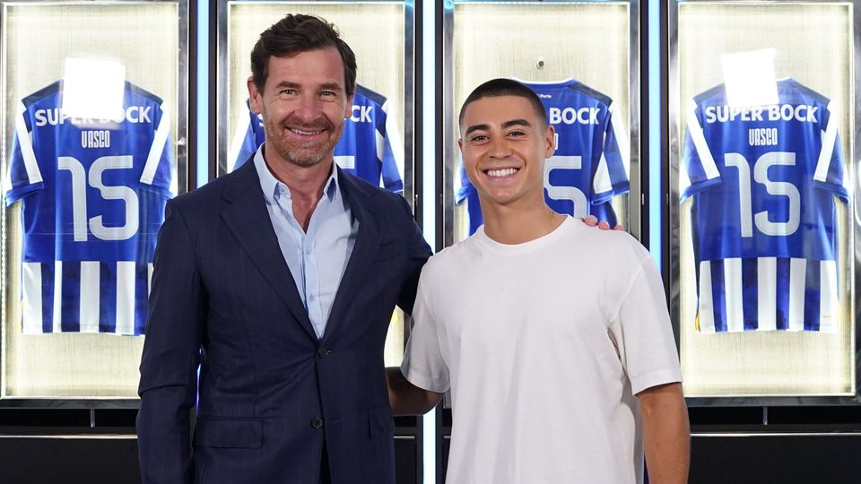 Oficial: FC Porto renova com Vasco Sousa até 2027