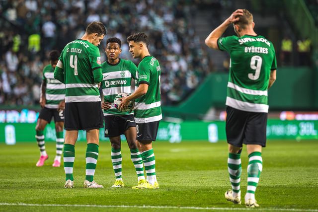 Os números oficiais dos jogadores do Sporting