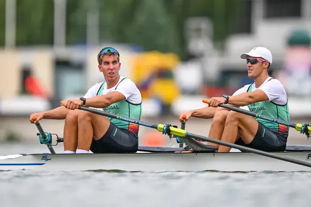 Pedro Rodrigues e Tomás Neves em 4.º lugar no Mundial sub-23 de remo