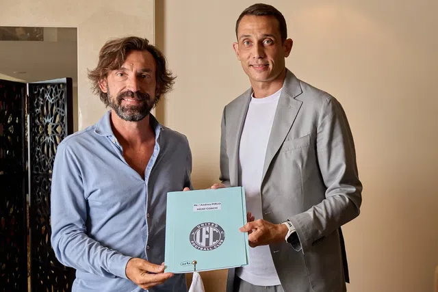 Andrea Pirlo é o novo treinador do... United FC