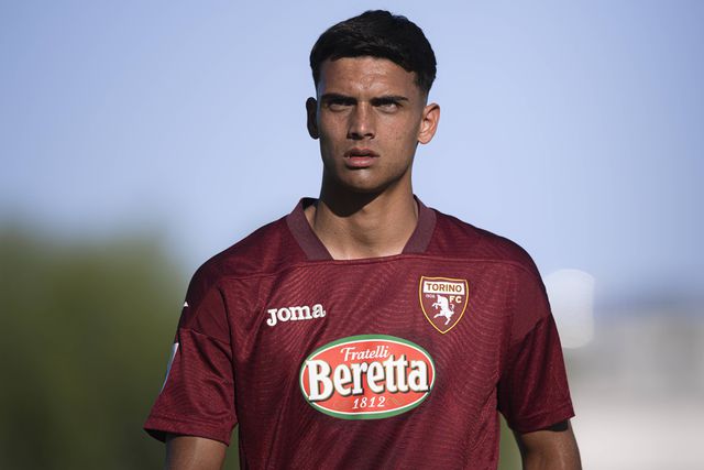 Mercado: Santa Clara ‘pesca’ central em Itália