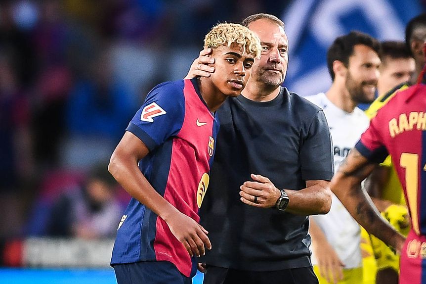 Flick ao lado de Yamal no Barcelona