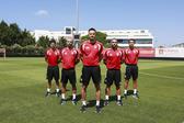 Samaris lidera a equipa técnica dos juvenis B do Benfica (foto- SL Benfica)