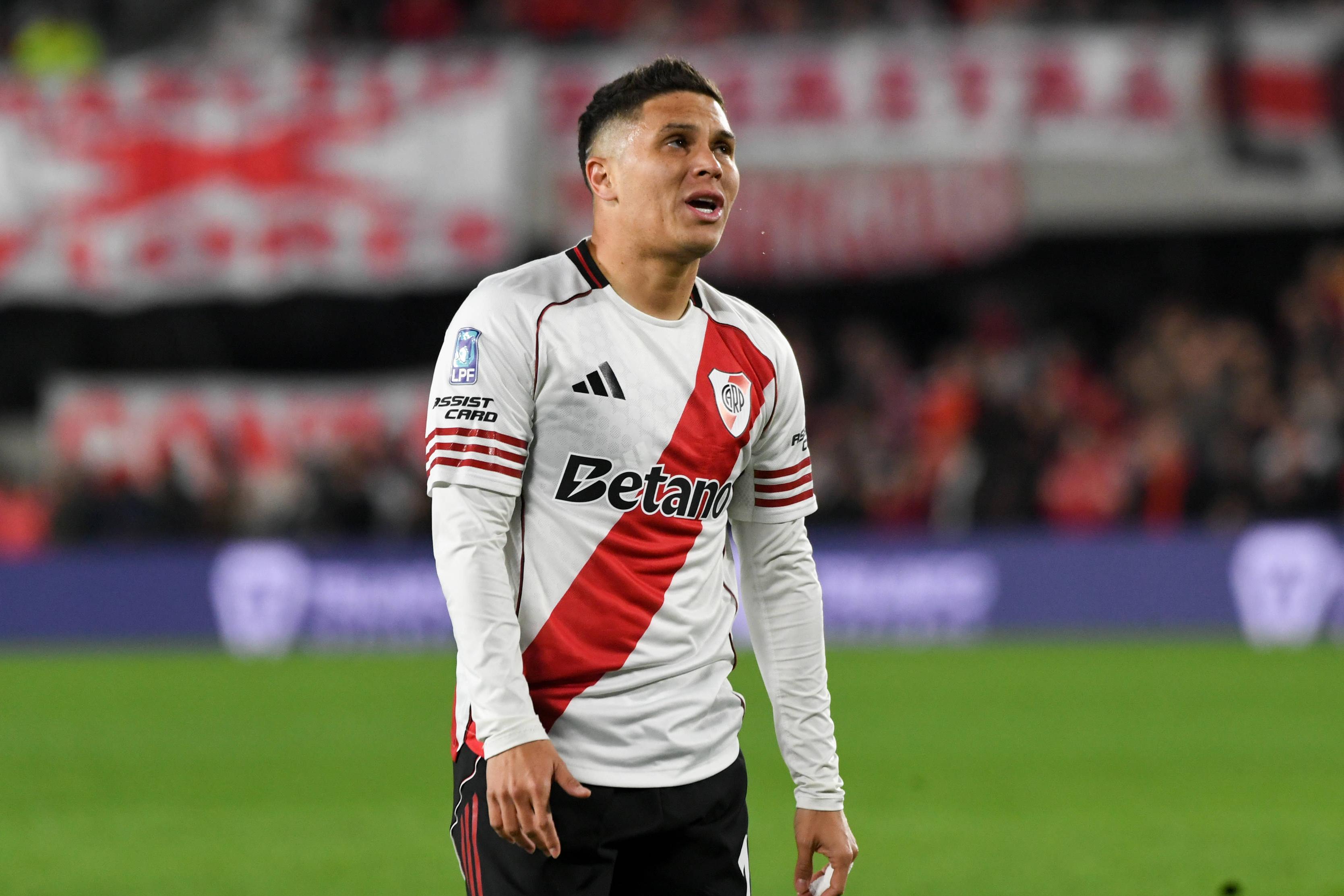 Quintero rescindiu com o River Plate
