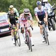 Richard Carapaz vence etapa-rainha do Tour, novamente no Alpe d'Huez
