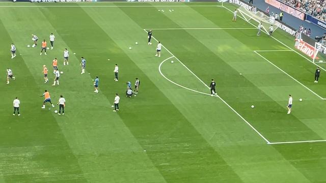 FC Porto: problema físico de Rodrigo Mora no aquecimento assusta o Dragão