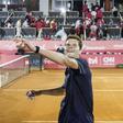 Alexander Blockx celebrou co o público que se manteve pela noite dentro a sua primeira qualificação para uma final ATP