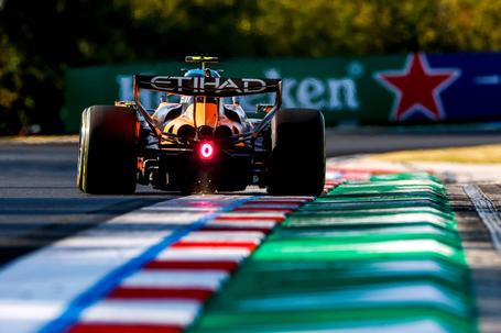 Norris responde à Ferrari e domina terceiros treinos na Hungria