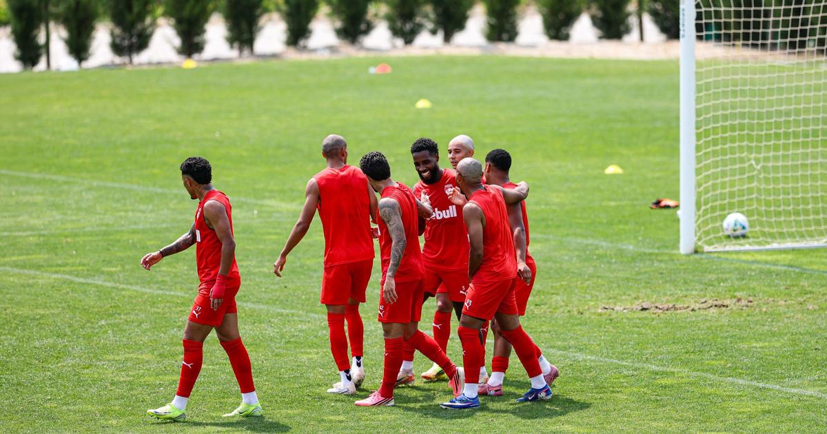 Santa Clara duy trì chuỗi bất bại sau chiến thắng 3-0 trước Arouca trong trận giao hữu