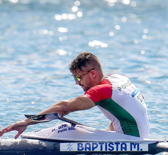 Canoagem: Messias Baptista campeão mundial