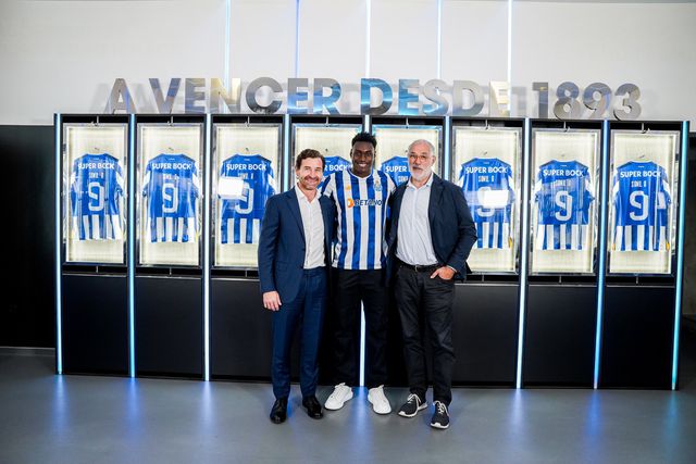 Villas-Boas apresenta Samu: «Um dos grandes jovens talentos do futebol mundial»