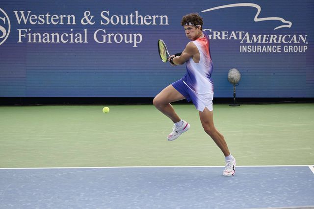 Hoje pode ver em direto na TV...