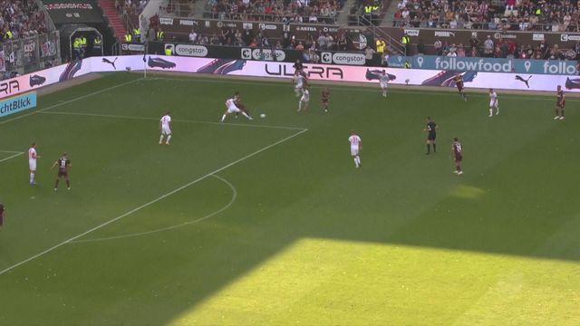 St. Pauli regressa à Bundesliga... com derrota