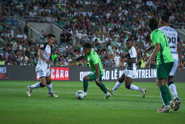 Al Nassr pagava 5 vezes mais, mas Edwards diz não