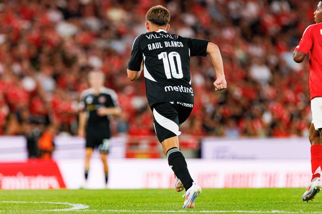 Mercado oficial: Casa Pia volta a emprestar Raul Blanco em Espanha