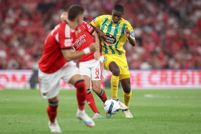 Sithole está vinculado ao Tondela desde 2023 (Tondela)
