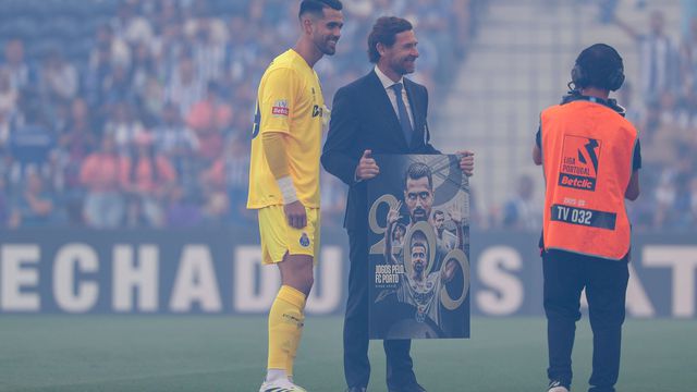 Plantel do FC Porto deixa mensagem a Diogo Costa pelo 200.º jogo