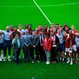 Quase desapareceram, fizeram história e ganharam o primeiro jogo da época aos 90+8'