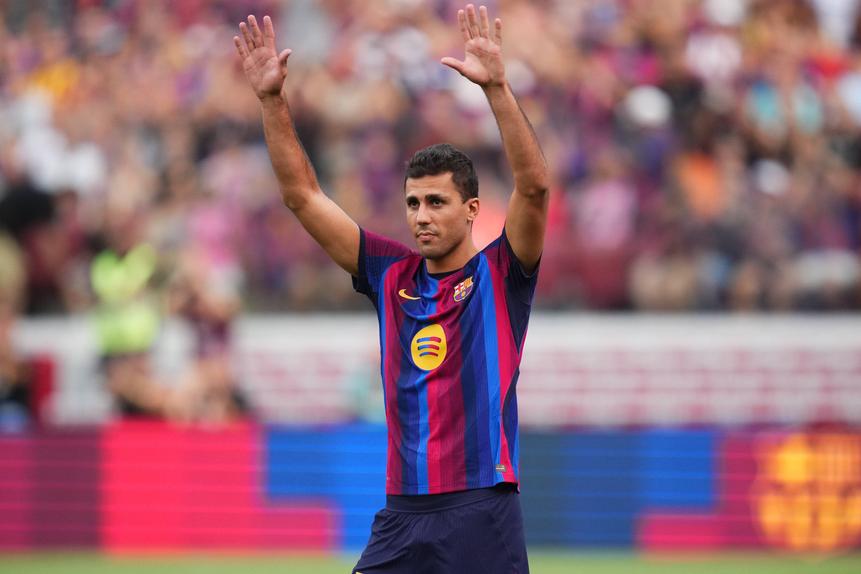 Rodri, pilar da seleção de Espanha campeã do Mundo, mudou-se do City para o Barcelona - Foto: Imago