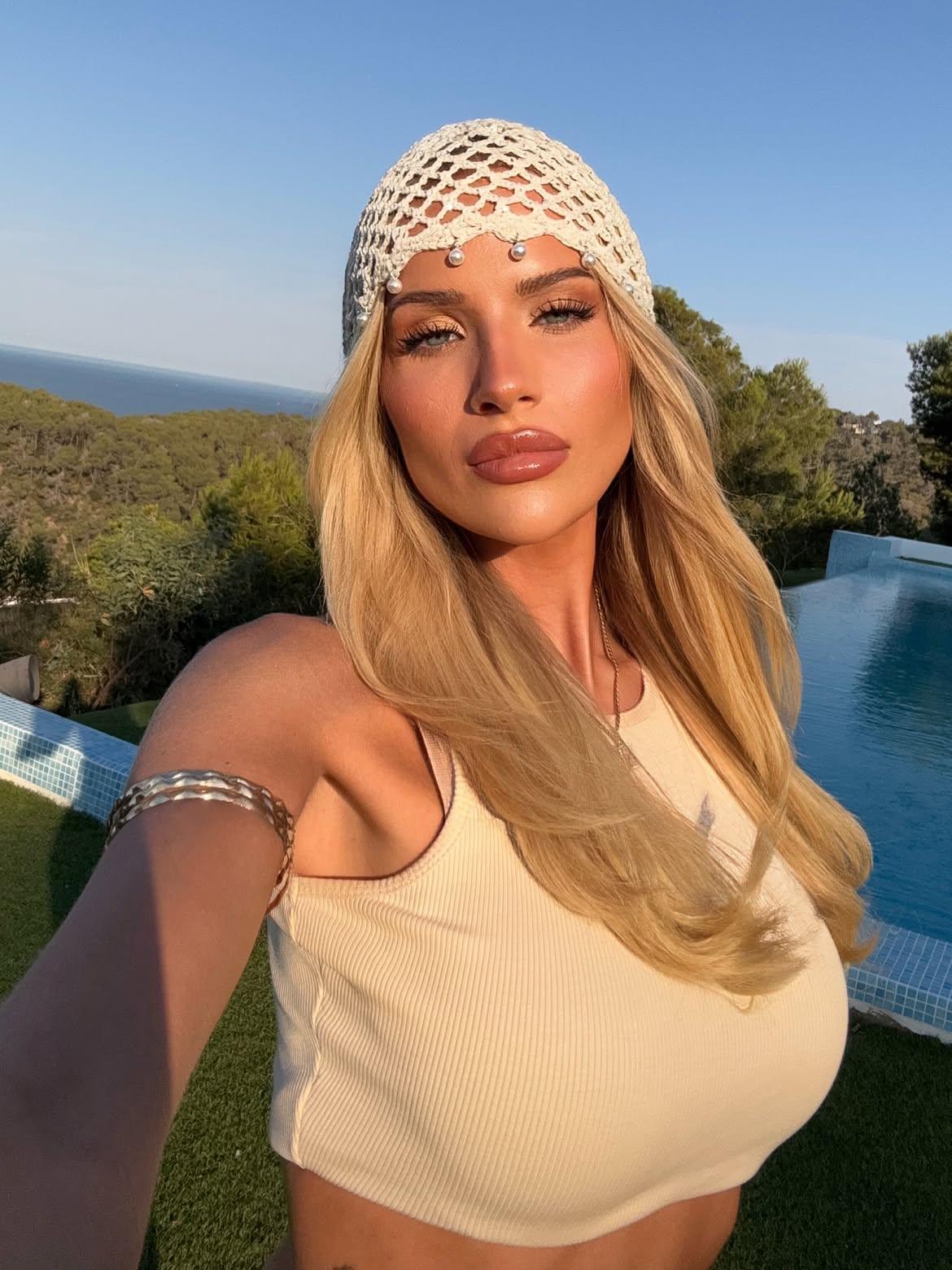 Modelo Valentina Best apontada como nova namorada de Rúben Dias - foto: Instagram/VallyBest