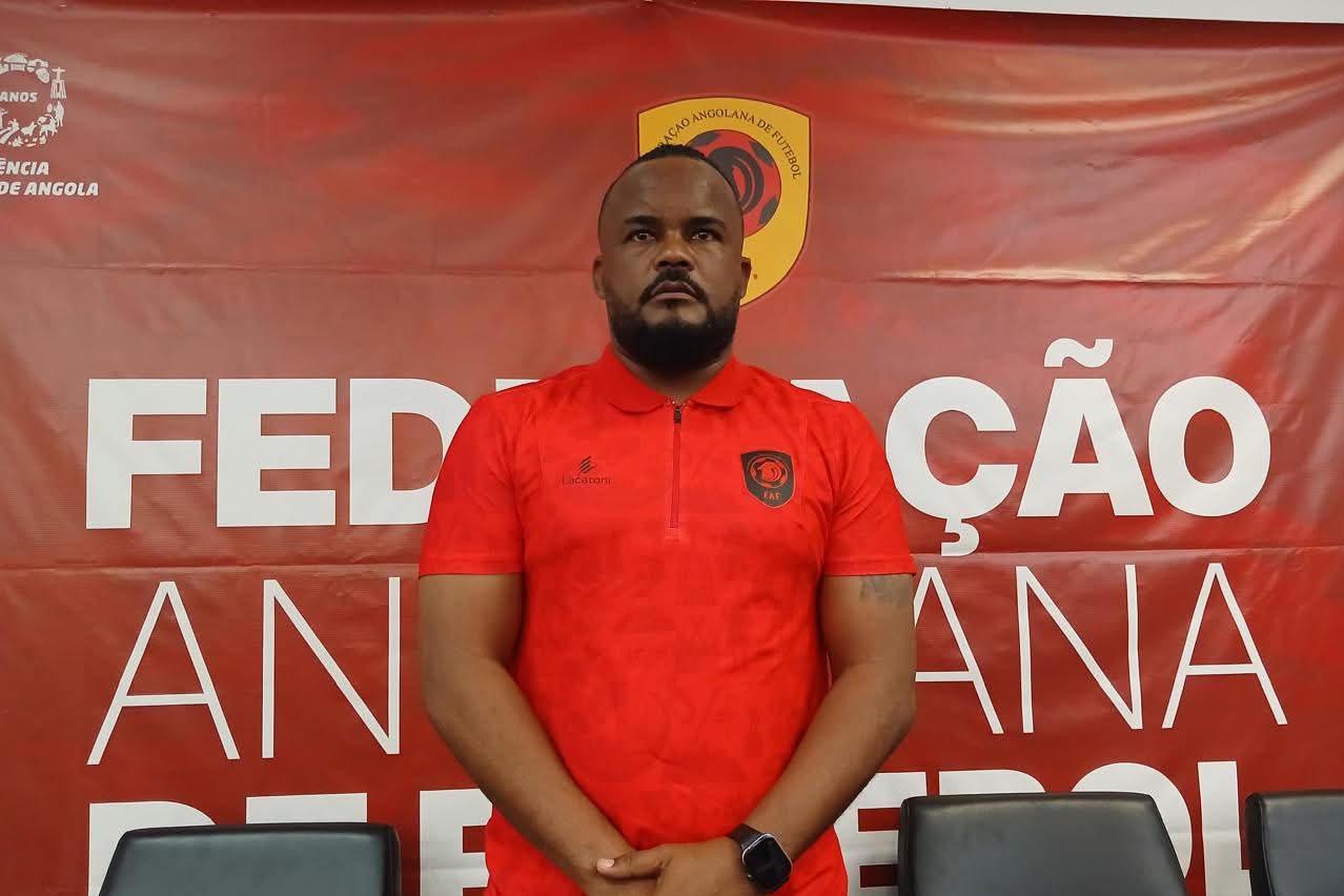 Flávio Amado, selecionador sub-20 de Angola