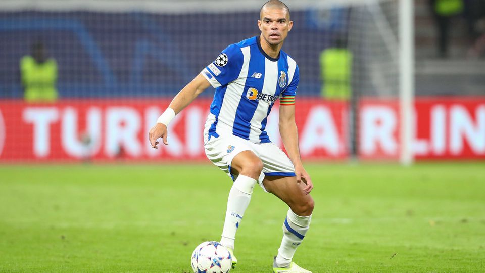 FC Porto: Pepe prossegue tratamento no Olival