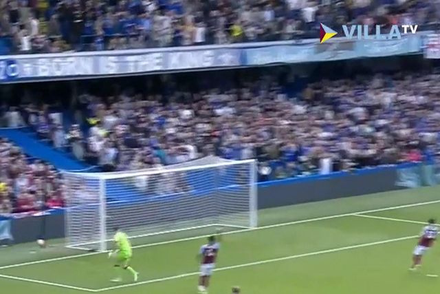 A monumental exibição de Emiliano Martínez diante do Chelsea