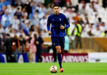 Oficial: aos 31 anos, Varane anuncia fim da carreira