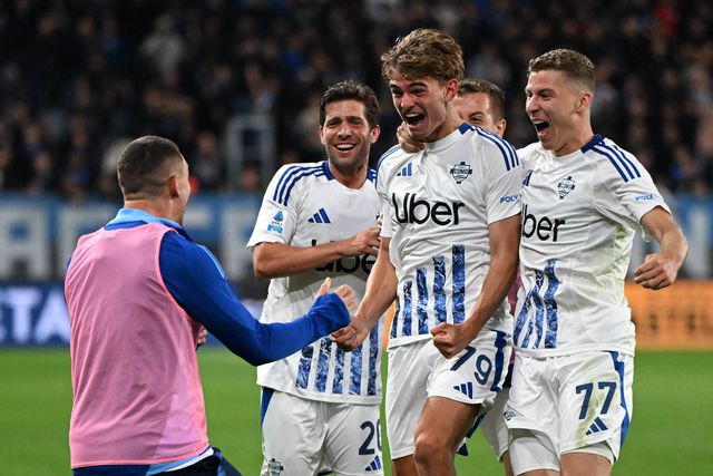 Como fez promessa aos adeptos e… cumpriu