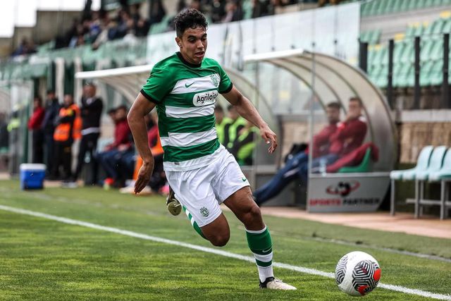 Sporting: João Simões convocado para o Nacional