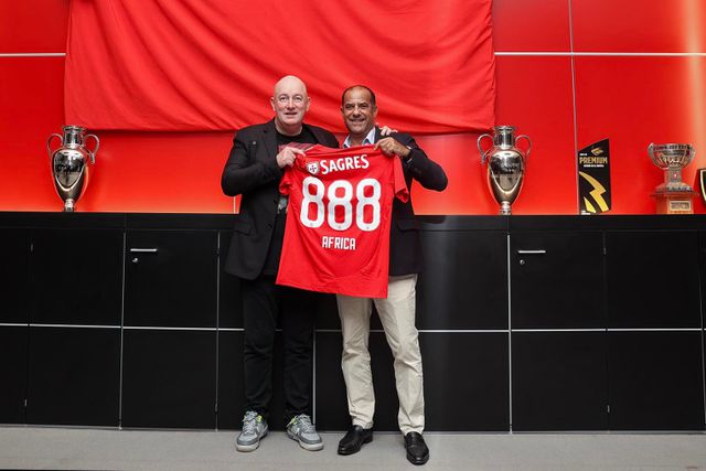 Benfica anuncia nova parceria