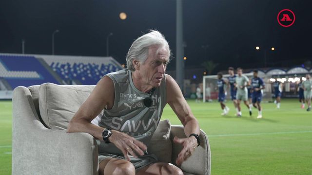 As críticas de Koeman:  «O campeonato dele é dos mais fracos da Europa»