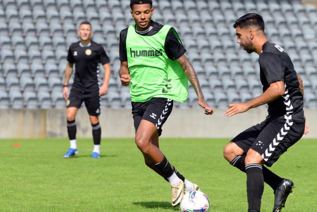 Nacional: manter a baliza a zeros é o desejo para a deslocação a Famalicão