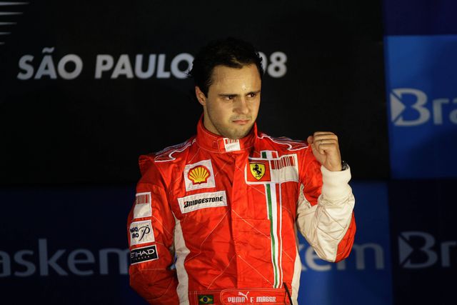 Felipe Massa exige 70 milhões de compensação pelo 'Crashgate'