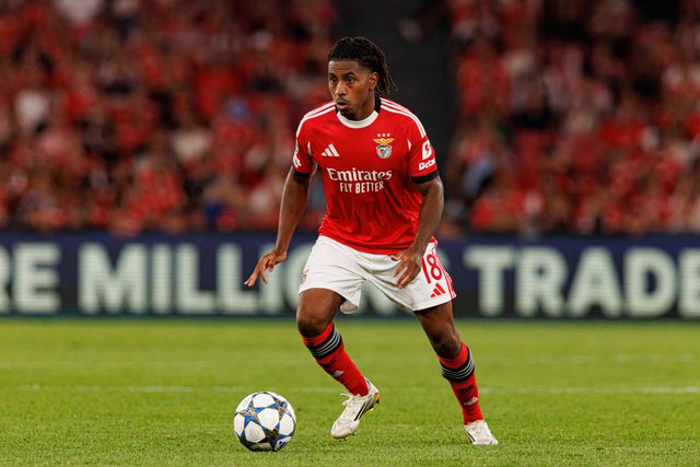 De Schjelderup e Lukebakio a Barreiro: o onze provável do Benfica para o Gil