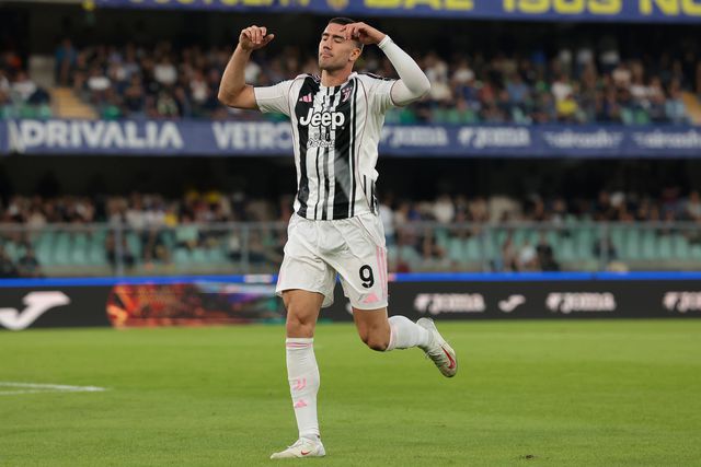 «Não consigo perceber como é que o Vlahovic é suplente na Juventus»