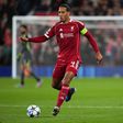 Van Dijk assume desleixo do Liverpool e avisa: «Temos de melhorar»