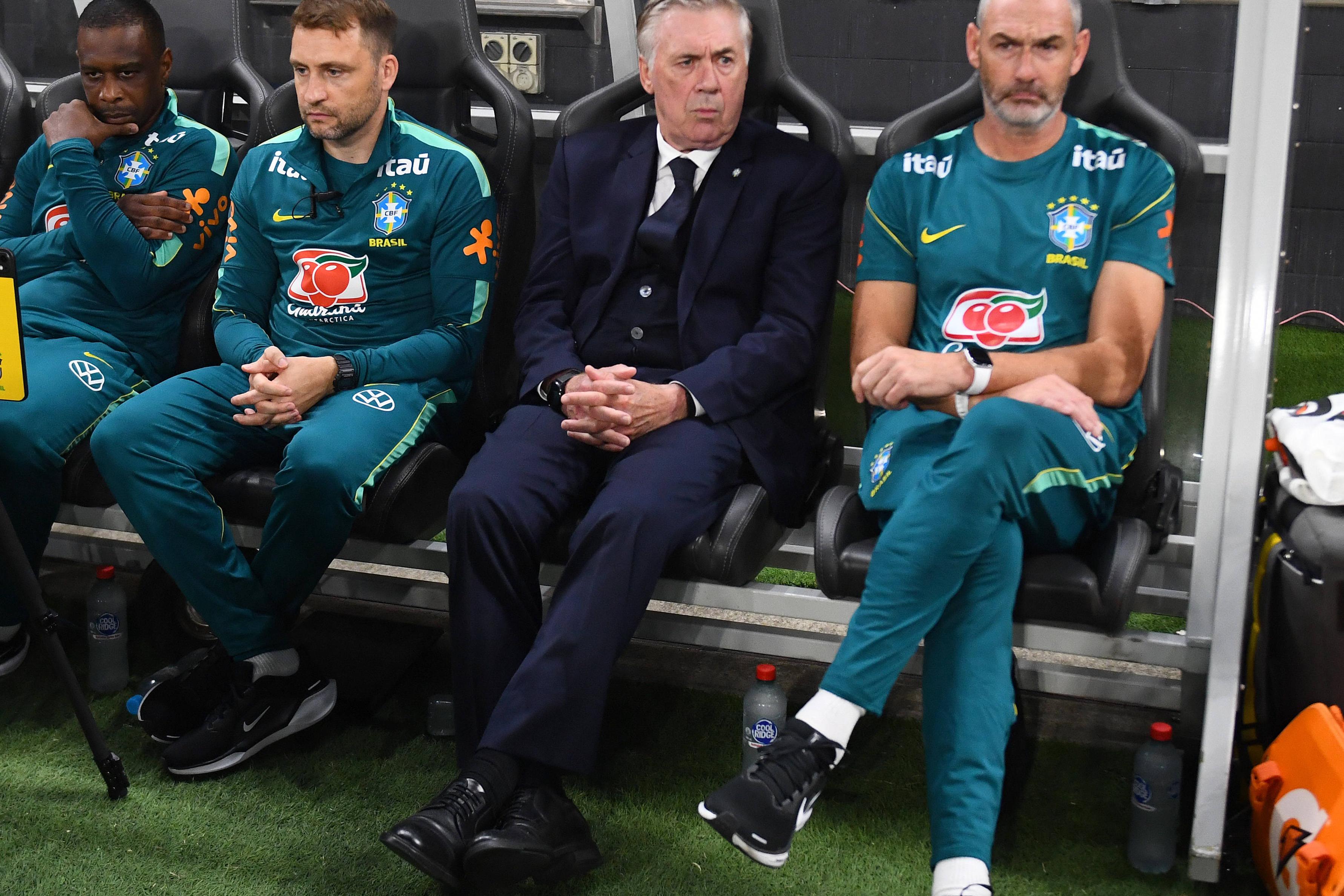 Ancelotti no banco do Brasil