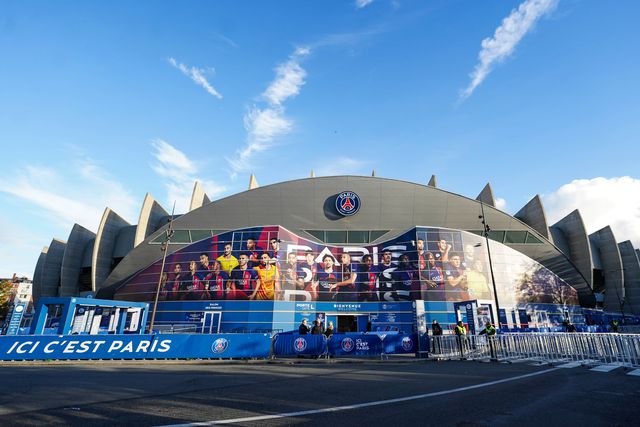 Liga dos Campeões: PSG domina Milan no jogo de cartaz da noite europeia