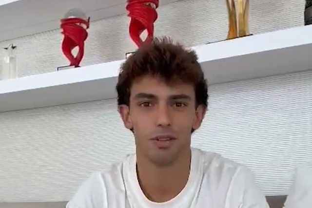 João Félix deixa mensagem aos adeptos do Benfica