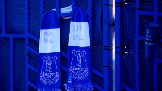 Premier League pede subtração de 12 pontos para o Everton