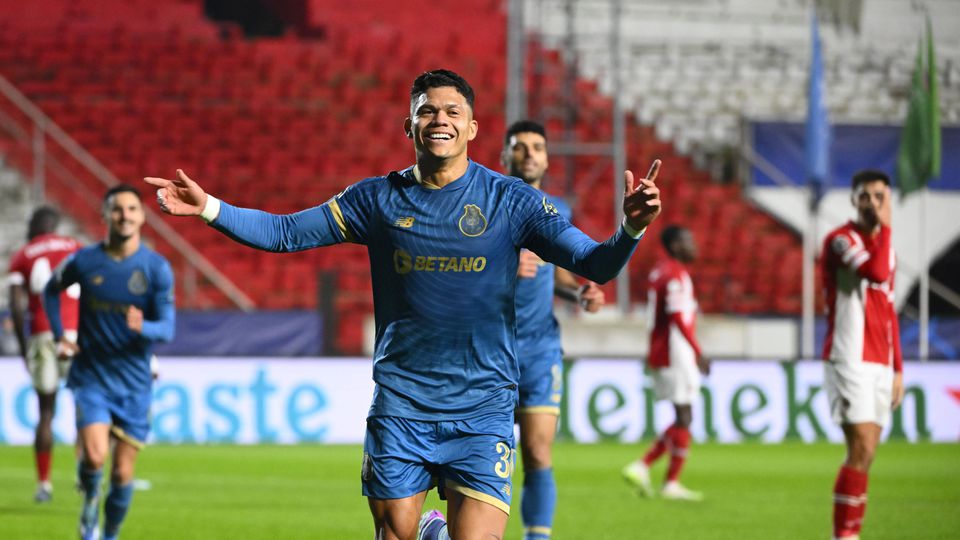 Noite de sonho para Evanilson na Bélgica: lembra-se do outro ‘hat-trick’ do FC Porto na Champions?