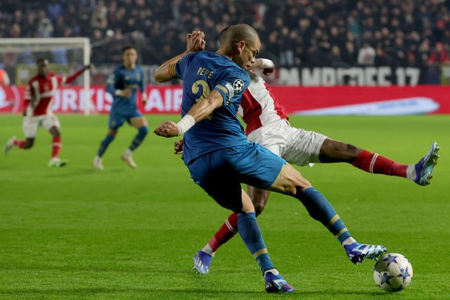 Pepe: «É muito difícil chegar aqui, ter recorde destes na Liga dos Campeões»