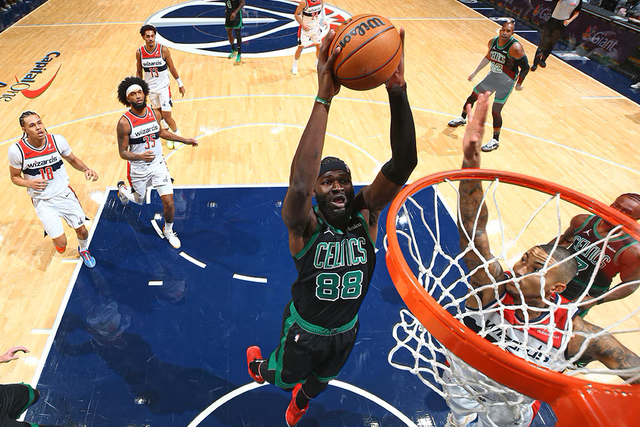 NBA: Celtics, com Neemias, esmagam Pistons
